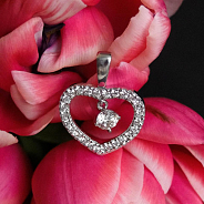 Подвеска с бриллиантами "Сердце"